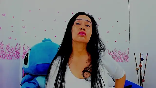 Snapshot of HorniestMilf chatting on 11, 6, 2026 HorniestMilf online show from 11, 6, 2026