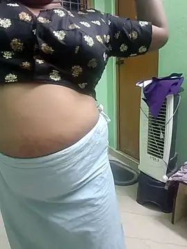 Snapshot of tamil_monasexy chatting on 26, 3, 2026 tamil monasexy online show from 26, 3, 2026