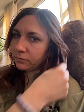 Snapshot of JasmineGlamour chatting on 12, 4, 2026 JasmineGlamour online show from 12, 4, 2026