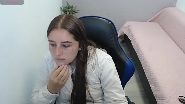 valerie diaz1 online show from 25, 2, 2026