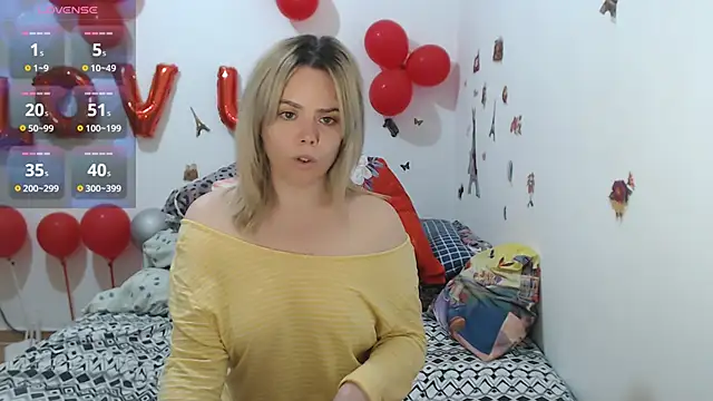 hotmilf4uxxx online show from 25, 3, 2026