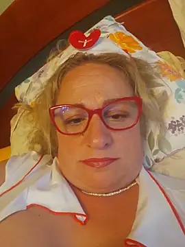 Snapshot of VirginiaNurse chatting on 15, 6, 2026 VirginiaNurse online show from 15, 6, 2026