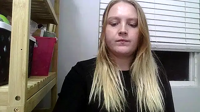 PhatAssBlond online show from 22, 12, 2024