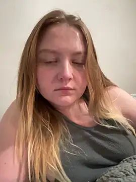 PhatAssBlond online show from 7, 1, 2025