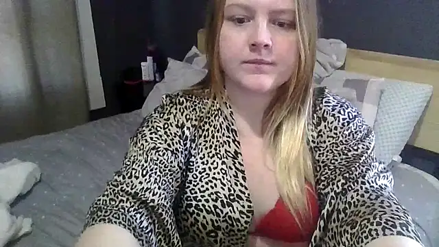 PhatAssBlond online show from 8, 3, 2025