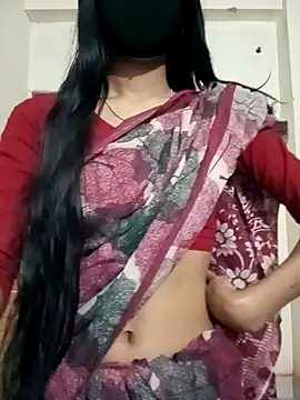 Snapshot of Raya-Moni chatting on 12, 11, 2025 Raya-Moni online show from 12, 11, 2025