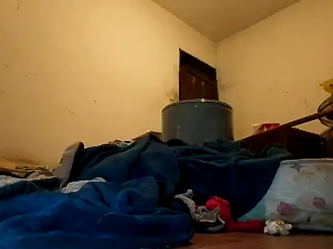 Snapshot of xemmia_sweety chatting on 17, 2, 2026 xemmia sweety online show from 17, 2, 2026