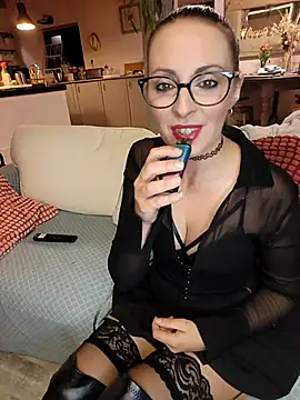 Jade Emeraud online show from 17, 3, 2025