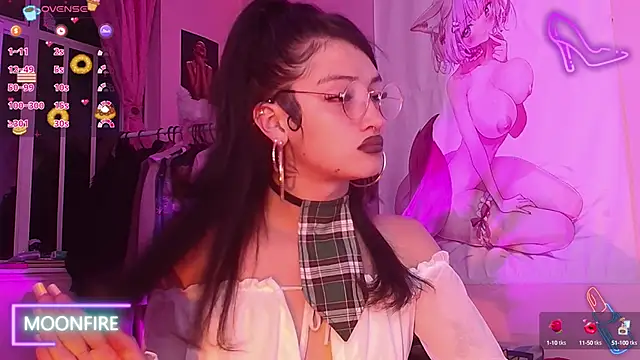 Snapshot of moonfiredancer chatting on 11, 10, 2025 moonfiredancer online show from 11, 10, 2025