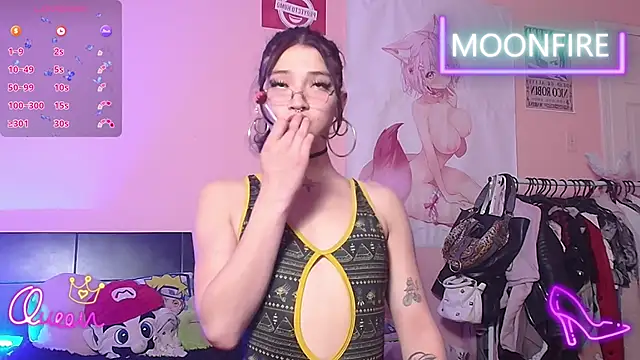 Snapshot of moonfiredancer chatting on 21, 12, 2025 moonfiredancer online show from 21, 12, 2025