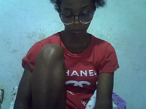 ElianeHot online show from 15, 4, 2026