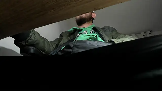 s sven03 online show from 27, 1, 2025