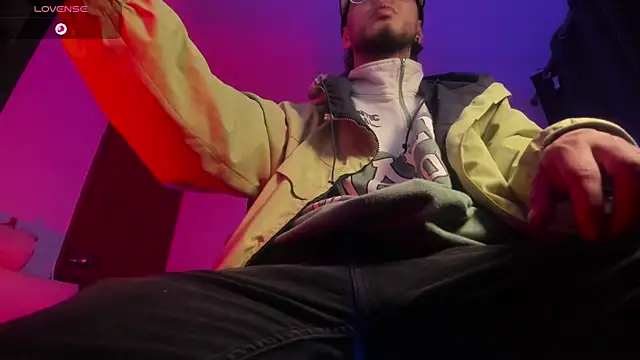 s sven03 online show from 19, 12, 2025