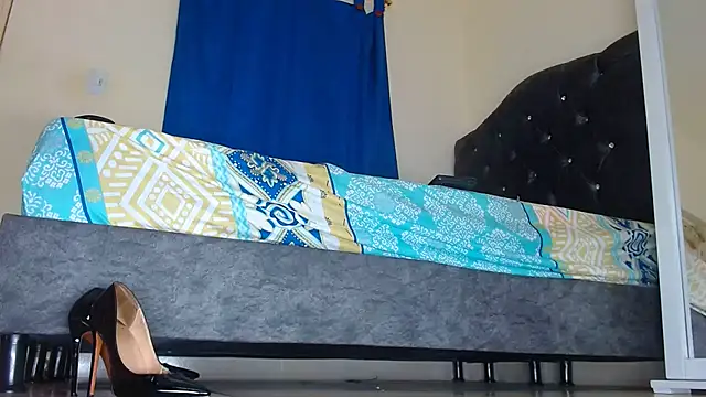 Valenn rey online show from 15, 2, 2025