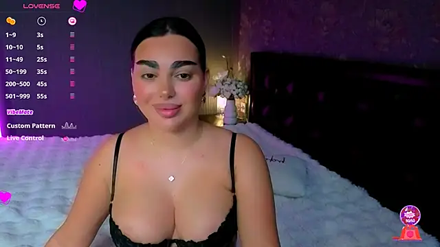 babyleilaa online show from 4, 12, 2025