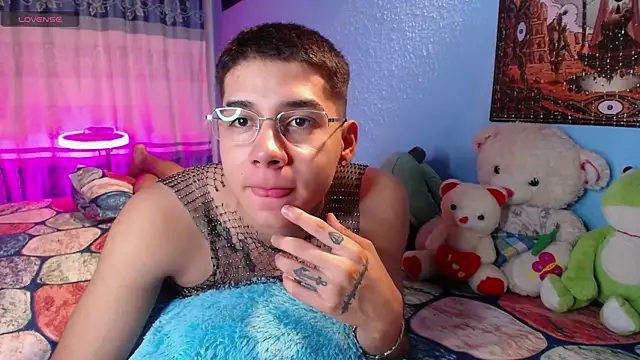 mexican cum online show from 28, 4, 2026