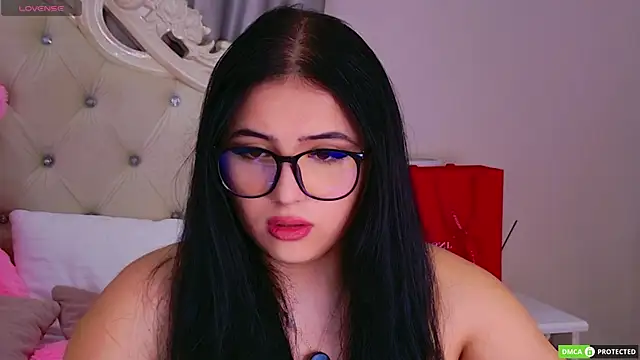 Snapshot of JennyFerguson chatting on 25, 4, 2026 JennyFerguson online show from 25, 4, 2026
