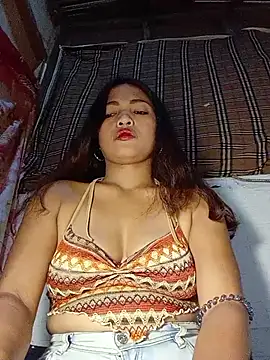 Snapshot of prettybella4u chatting on 29, 6, 2026 prettybella4u online show from 29, 6, 2026