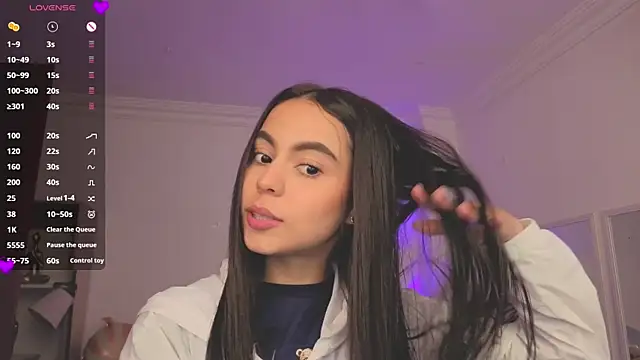 Snapshot of Aleejaa__ chatting on 25, 6, 2026 Aleejaa online show from 25, 6, 2026