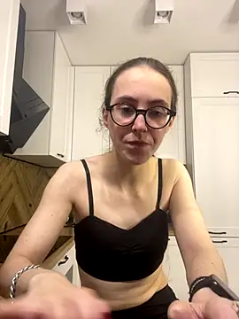 Snapshot of MartiniiSelenna chatting on 23, 10, 2025 MartiniiSelenna online show from 23, 10, 2025