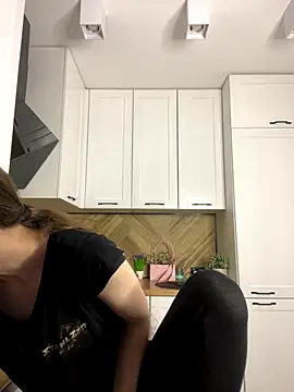 Snapshot of MartiniiSelenna chatting on 20, 11, 2025 MartiniiSelenna online show from 20, 11, 2025