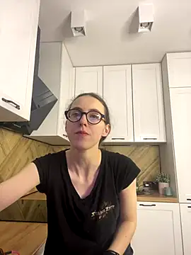 Snapshot of MartiniiSelenna chatting on 23, 11, 2025 MartiniiSelenna online show from 23, 11, 2025