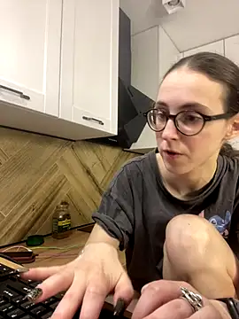 Snapshot of MartiniiSelenna chatting on 29, 11, 2025 MartiniiSelenna online show from 29, 11, 2025