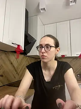 Snapshot of MartiniiSelenna chatting on 2, 3, 2026 MartiniiSelenna online show from 2, 3, 2026