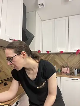 Snapshot of MartiniiSelenna chatting on 25, 3, 2026 MartiniiSelenna online show from 25, 3, 2026