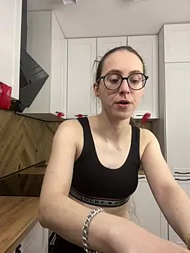 Snapshot of MartiniiSelenna chatting on 29, 3, 2026 MartiniiSelenna online show from 29, 3, 2026