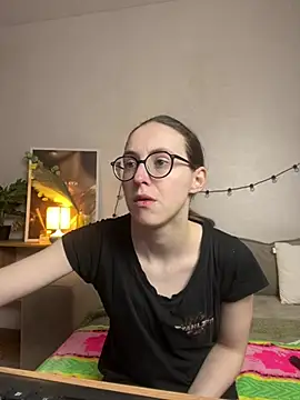 Snapshot of MartiniiSelenna chatting on 1, 5, 2026 MartiniiSelenna online show from 1, 5, 2026