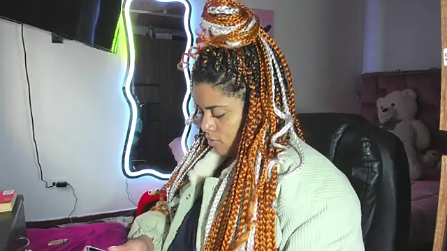 ladyrd1 online show from 14, 2, 2026