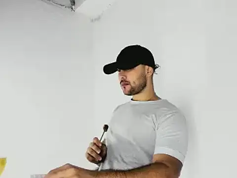 Snapshot of Sebas-hott chatting on 30, 10, 2025 Sebas-hott online show from 30, 10, 2025