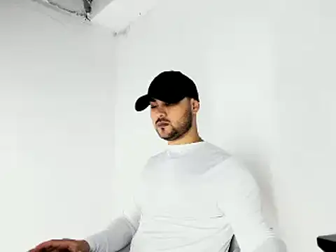 Snapshot of Sebas-hott chatting on 31, 10, 2025 Sebas-hott online show from 31, 10, 2025