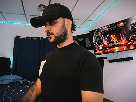 Snapshot of Sebas-hott chatting on 15, 12, 2025 Sebas-hott online show from 15, 12, 2025