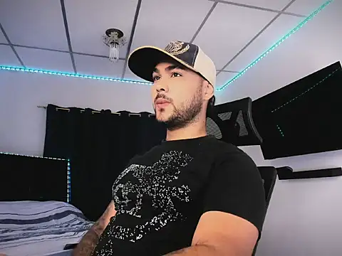 Snapshot of Sebas-hott chatting on 4, 2, 2026 Sebas-hott online show from 4, 2, 2026