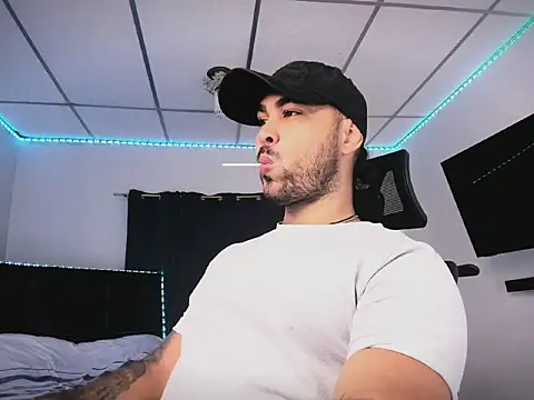 Snapshot of Sebas-hott chatting on 6, 2, 2026 Sebas-hott online show from 6, 2, 2026