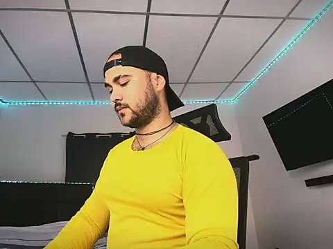 Snapshot of Sebas-hott chatting on 11, 2, 2026 Sebas-hott online show from 11, 2, 2026