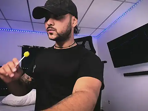 Snapshot of Sebas-hott chatting on 28, 2, 2026 Sebas-hott online show from 28, 2, 2026