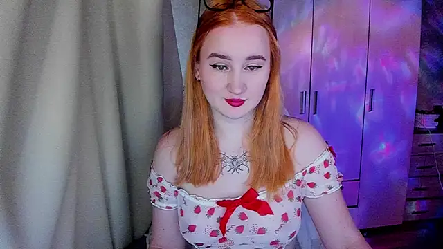 Snapshot of KeiraNight chatting on 3, 5, 2026 KeiraNight online show from 3, 5, 2026