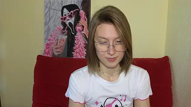 Snapshot of MalvinaBlum chatting on 18, 12, 2024 MalvinaBlum online show from 18, 12, 2024