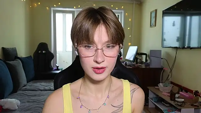 Snapshot of MalvinaBlum chatting on 13, 1, 2026 MalvinaBlum online show from 13, 1, 2026