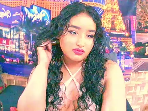 Snapshot of IndianAngel4u chatting on 10, 10, 2025 IndianAngel4u online show from 10, 10, 2025
