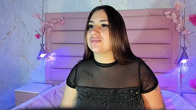 sabrinamilani online show from 10, 4, 2026