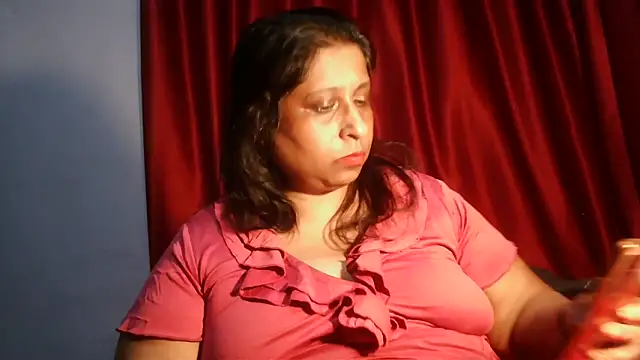 Snapshot of raniofsex02 chatting on 17, 4, 2026 raniofsex02 online show from 17, 4, 2026