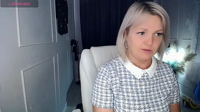 Juarnea online show from 15, 4, 2026