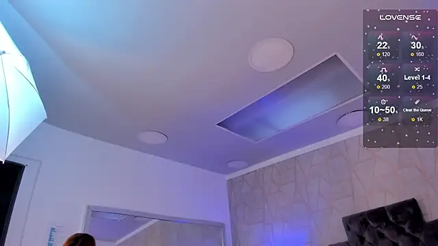 Snapshot of emily_parkerr chatting on 9, 2, 2025 emily parkerr online show from 9, 2, 2025