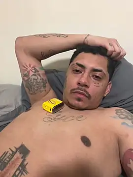 Snapshot of yuricosta1 chatting on 1, 3, 2026 yuricosta1 online show from 1, 3, 2026