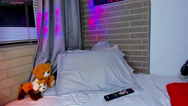 liam oficial02 online show from 25, 2, 2026