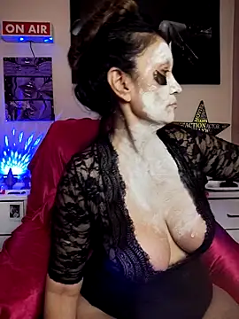 Snapshot of TheDime chatting on 4, 4, 2026 TheDime online show from 4, 4, 2026